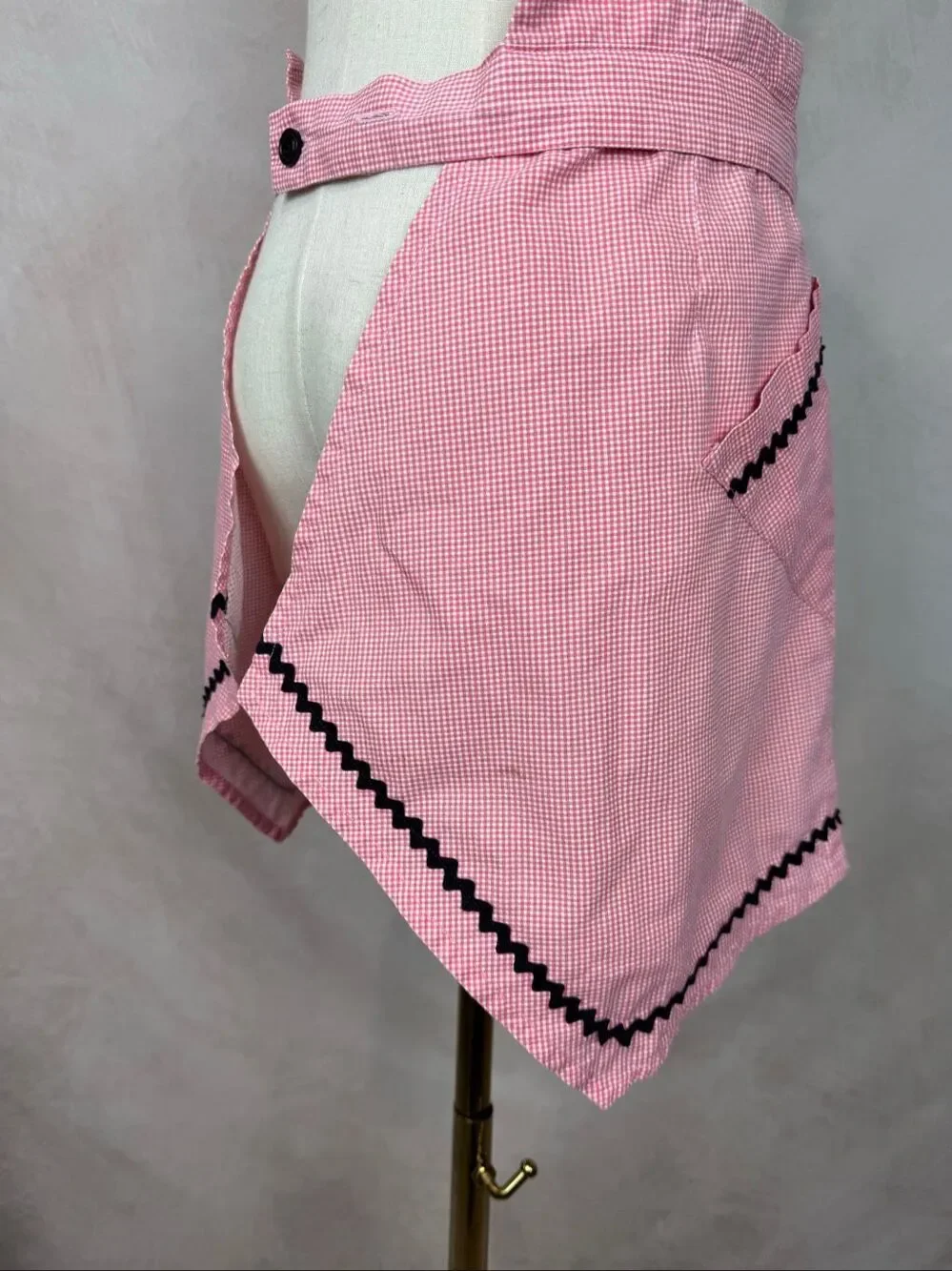 Vintage 1950s Red Gingham Half Apron Kitschy Kitchen